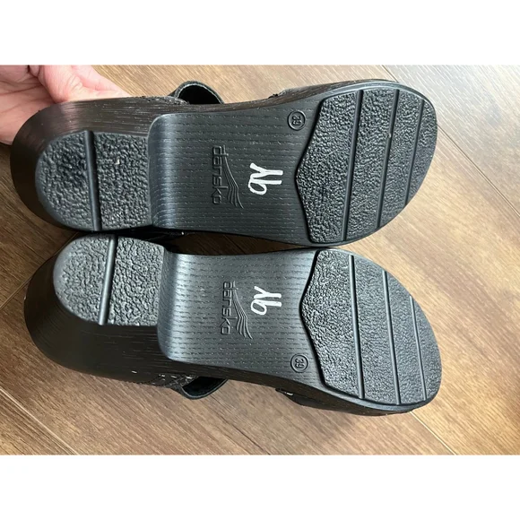 Dansko Makenna leather Mary Jane heeled clog size 39 - Picture 10 of 13